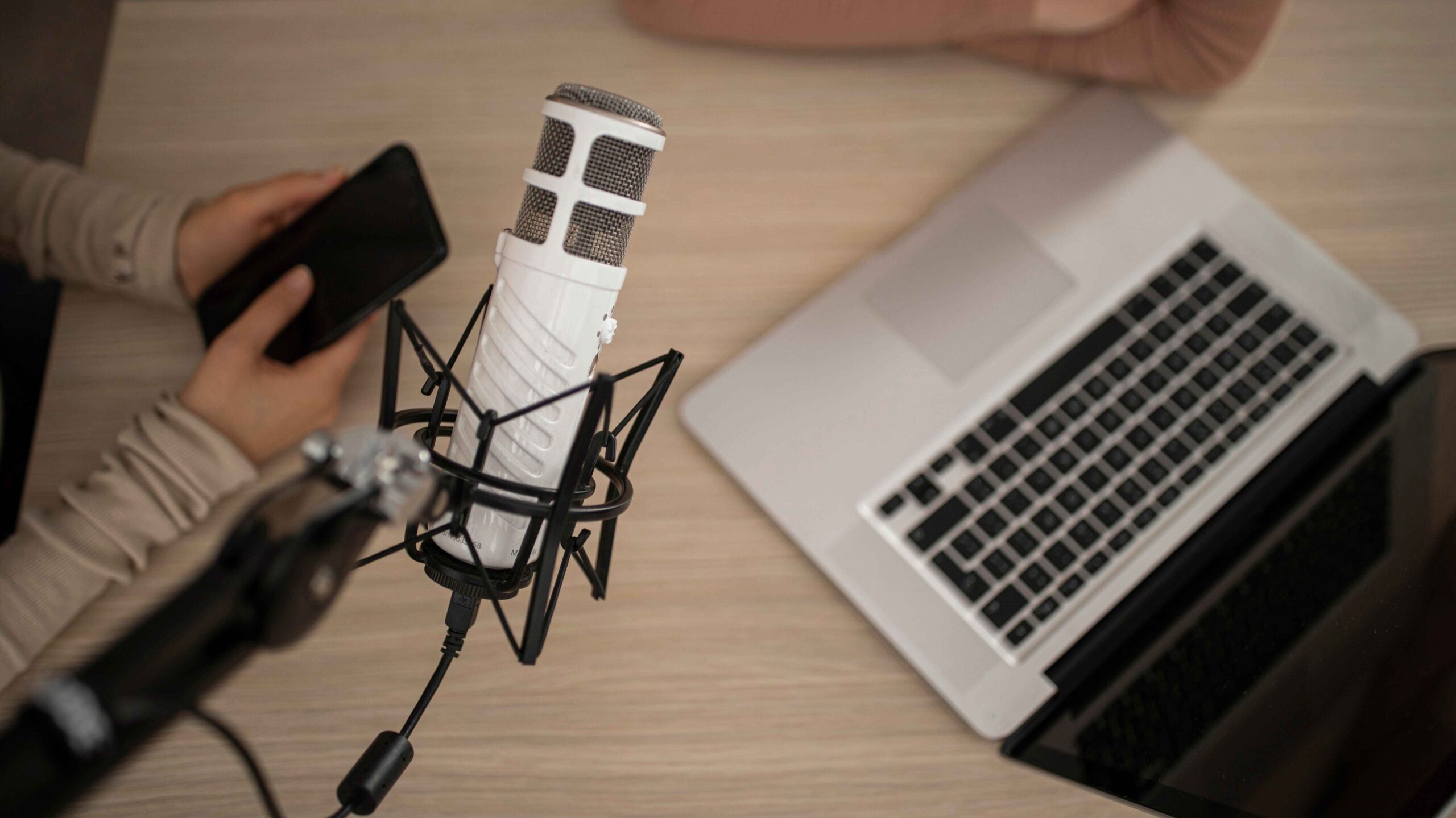 How to Create a Podcast Sponsorship